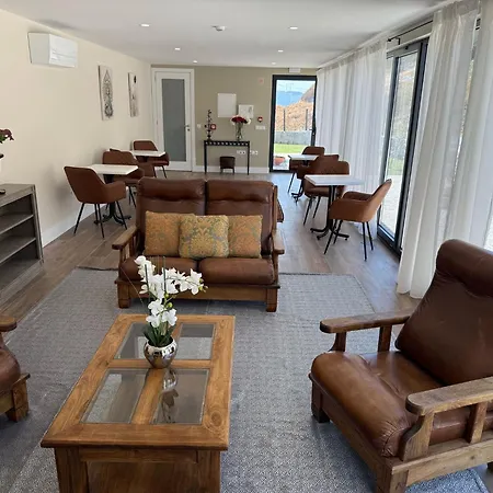 Escola Da Mestra Da Portela Sampriz Hotel Ponte da Barca