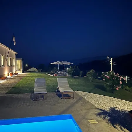 Escola Da Mestra Da Portela Sampriz Hotel Ponte da Barca