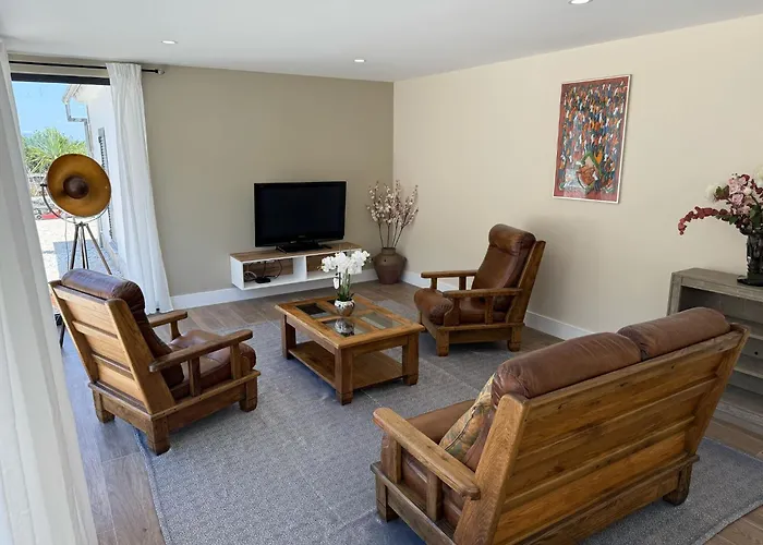 Escola Da Mestra Da Portela Sampriz Szálloda *