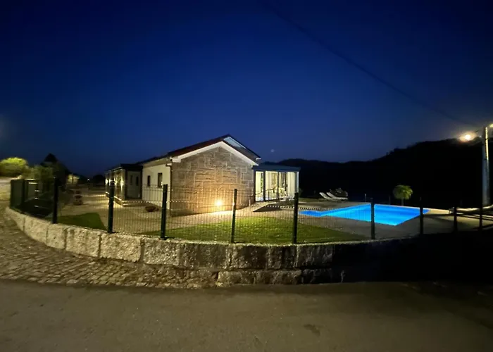 Escola Da Mestra Da Portela Sampriz * Ponte da Barca